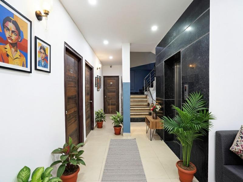 Fabhotel Frolic Luxury Stay image