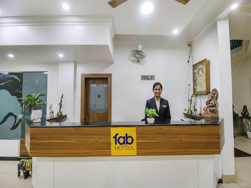 Fabhotel Silver Inn I image