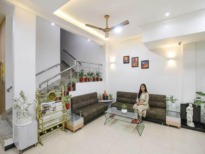 Fabhotel Silver Inn I image