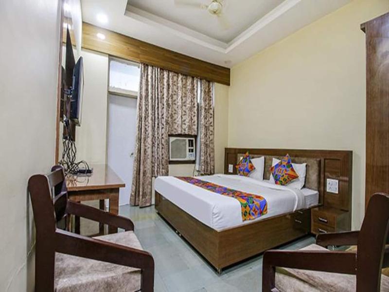 Fabhotel Silver Inn I image