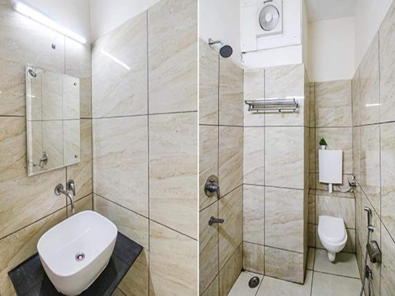 Fabhotel Silver Inn I image