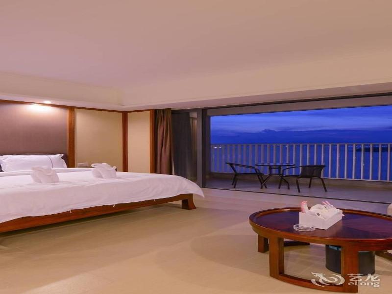 Ramada By Wyndham Huizhou Xunliao Bay image