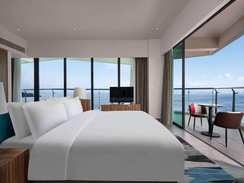 Ramada By Wyndham Huizhou Xunliao Bay image