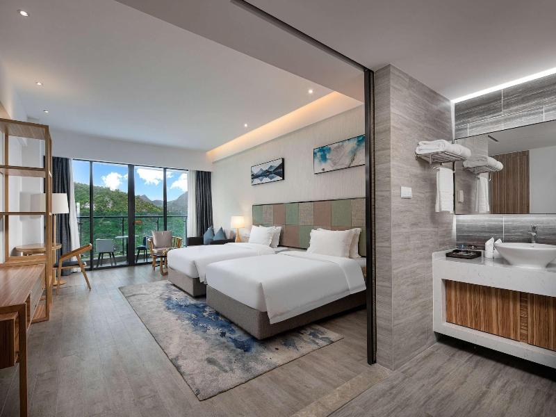 Ramada By Wyndham Huizhou Xunliao Bay image