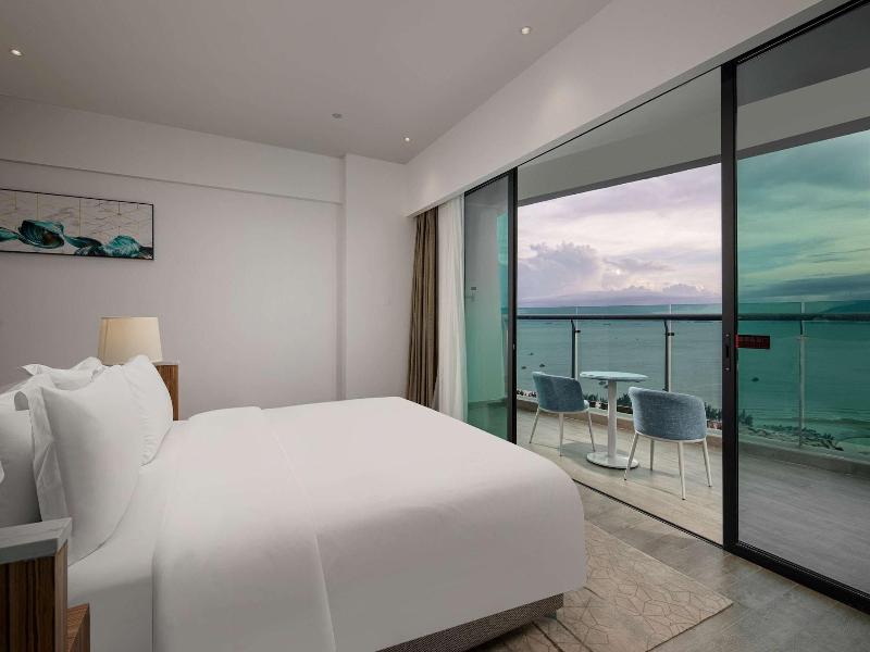 Ramada By Wyndham Huizhou Xunliao Bay image