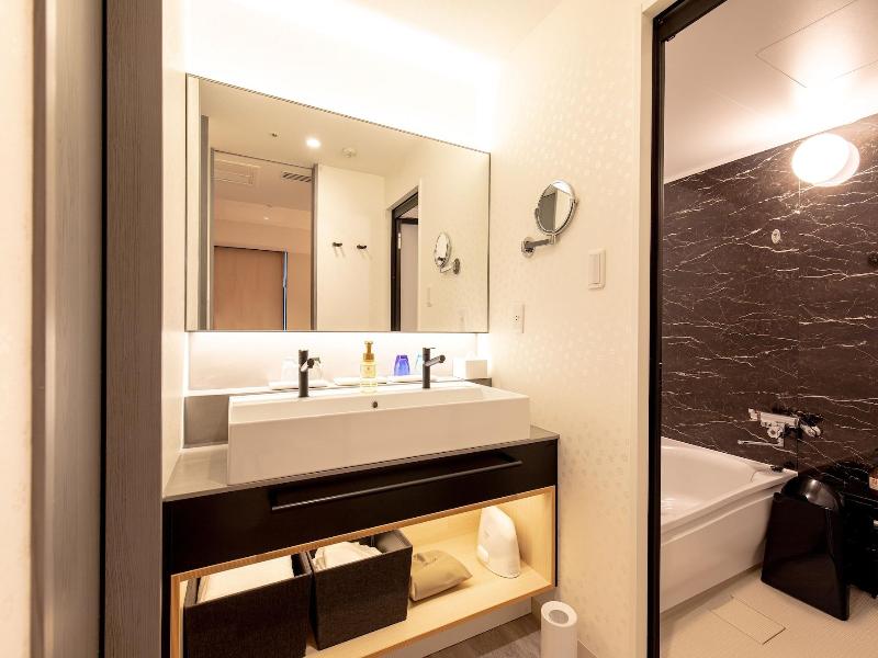 Montblanc Hotel Raffine Nagoya Ekimae image