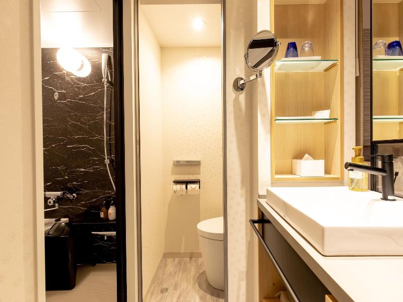 Montblanc Hotel Raffine Nagoya Ekimae image