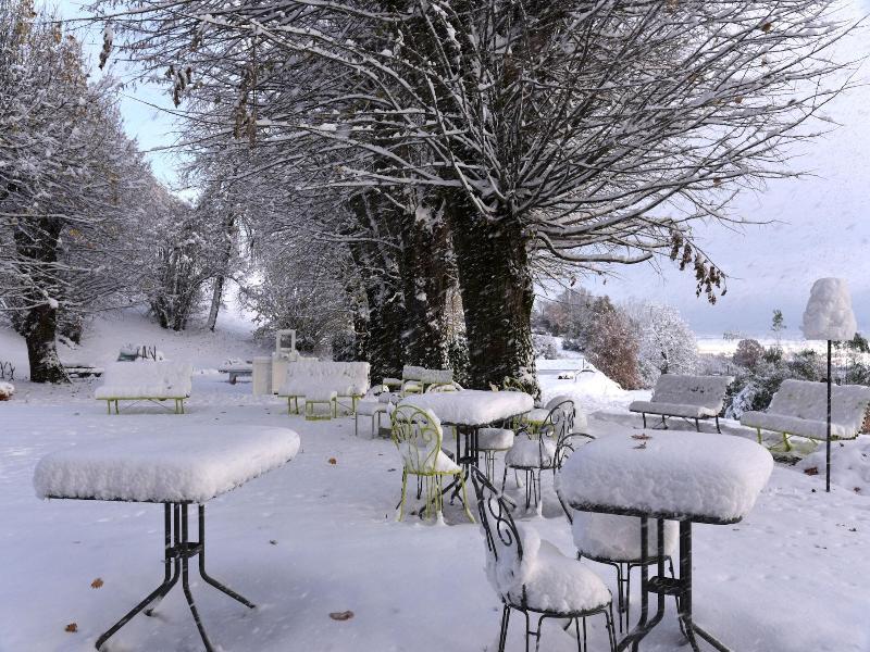 Le Domaine De Dony image