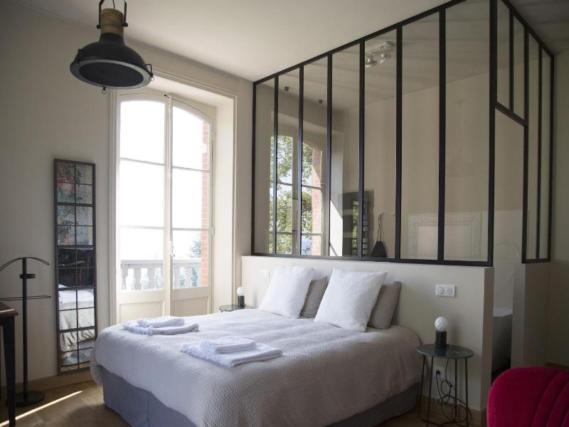 Le Domaine De Dony image