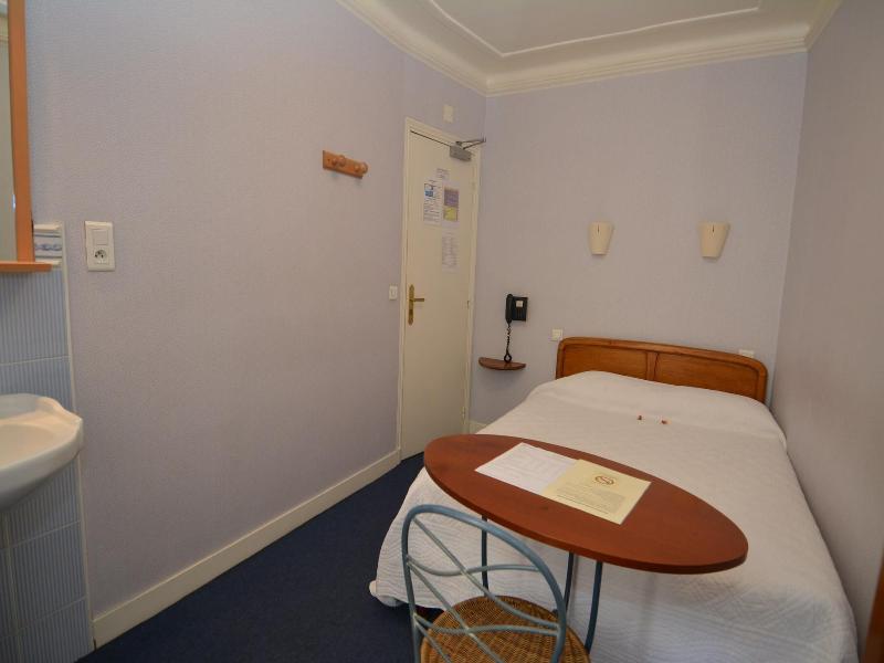 Port Royal Hotel image