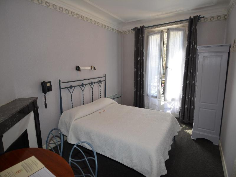 Port Royal Hotel image