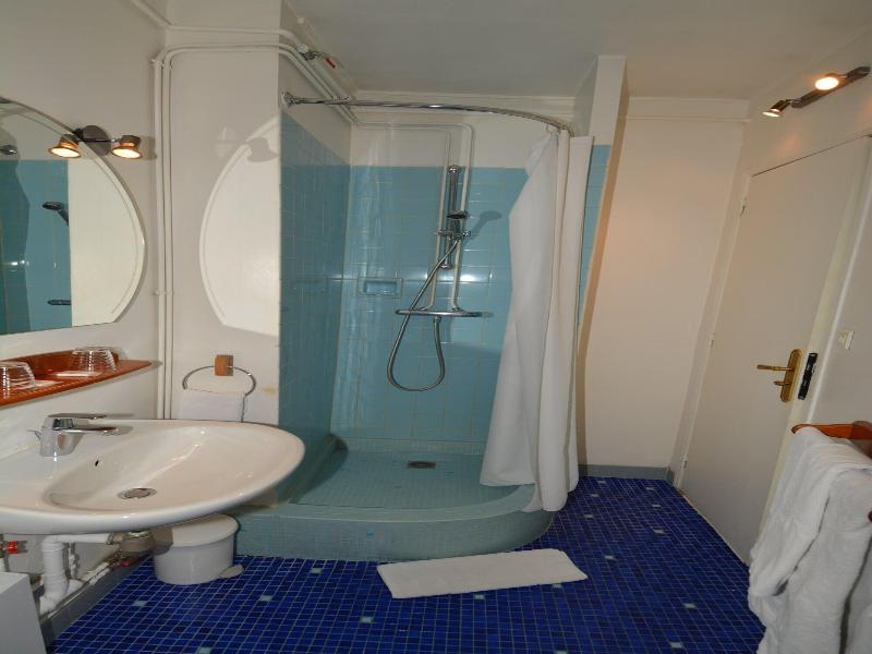 Port Royal Hotel image
