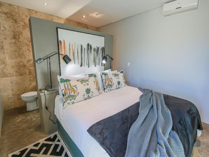 Suite 9 The Village image