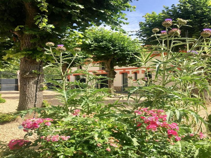 Le Clos De La Pomponnette image