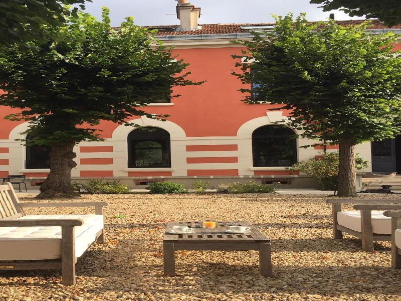 Le Clos De La Pomponnette image