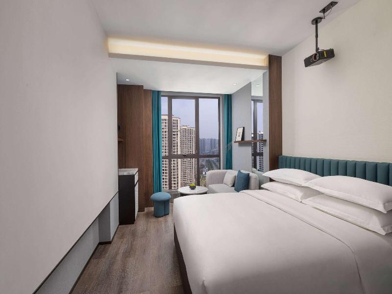 Days Hotel By Wyndham Changsha Yuhua image