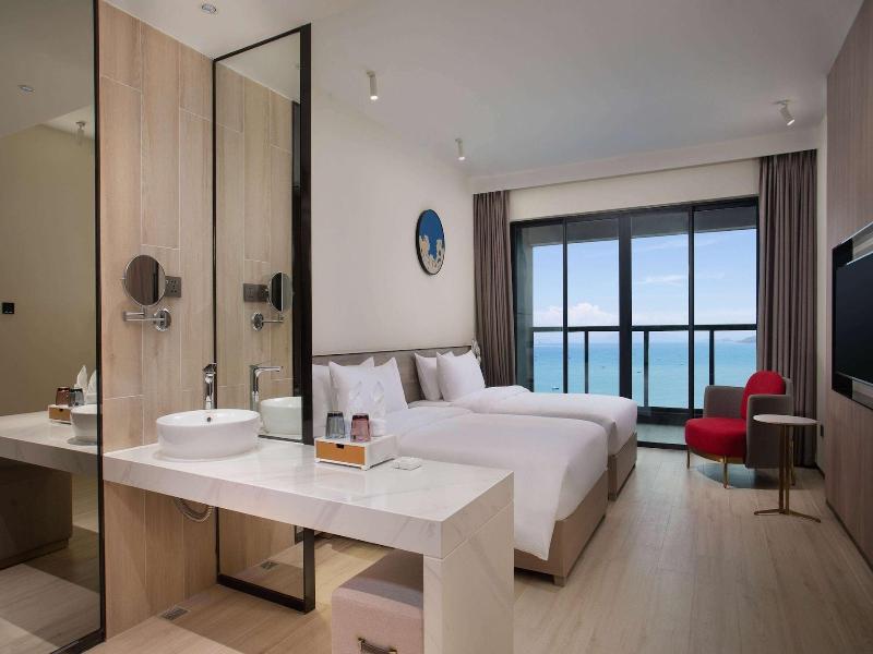 Ramada By Wyndham Huizhou Double Moon Bay image