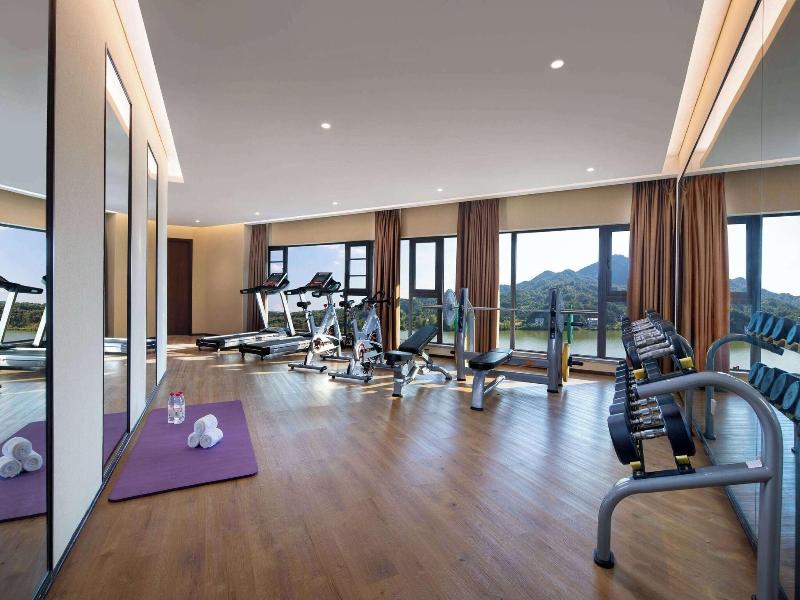 Ramada By Wyndham Yingshan Jiulongwan Resort