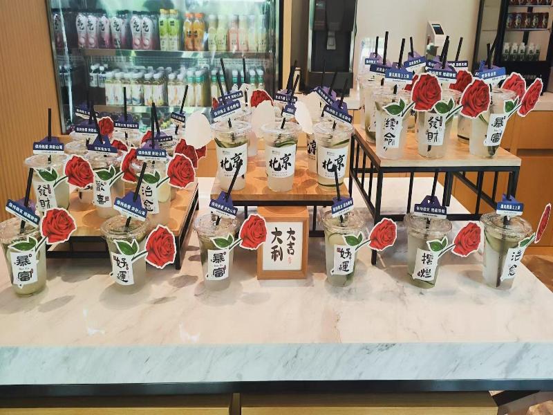 Hilton Garden Inn Beijing Huaxiang Tiantan Hospi image