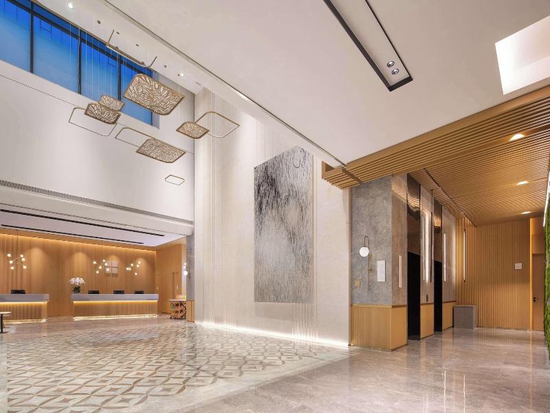 Hilton Garden Inn Beijing Huaxiang Tiantan Hospi image