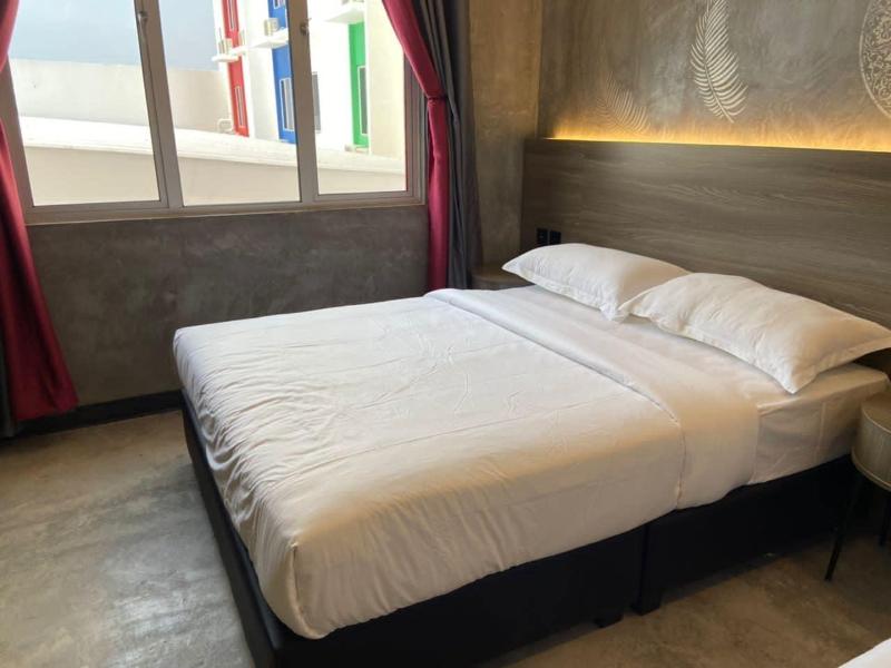 Sri Indar Hotel & Suites image