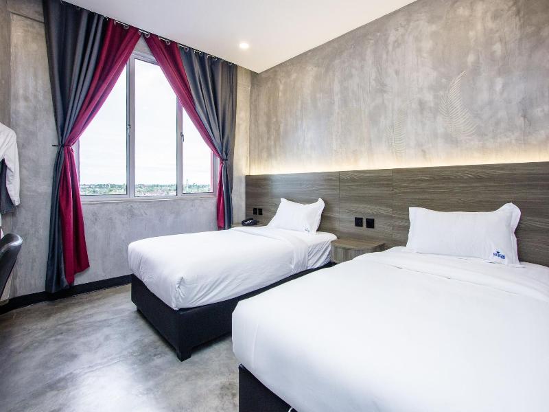 Sri Indar Hotel & Suites image
