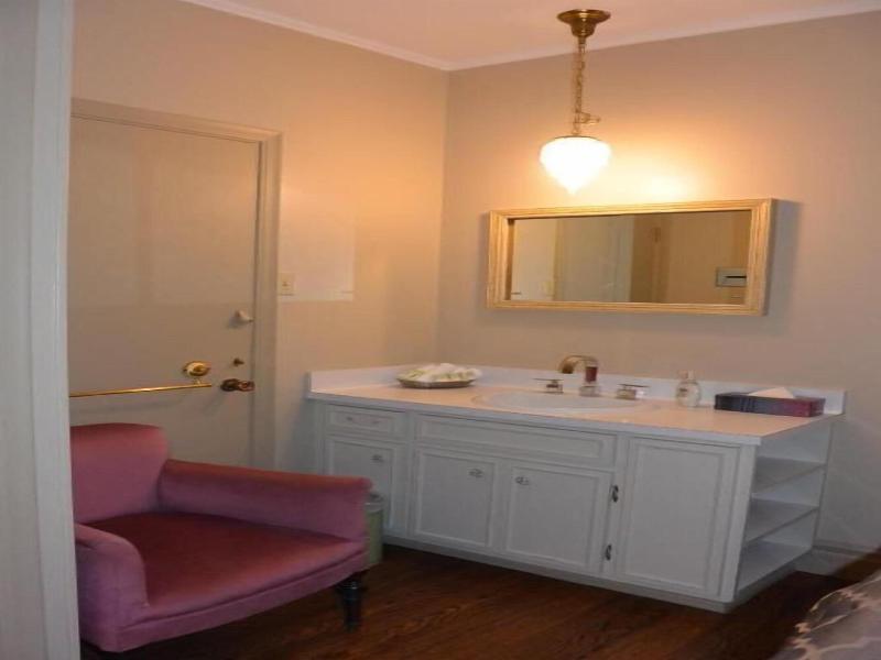 Manoir Sainte Geneviã¨ve image