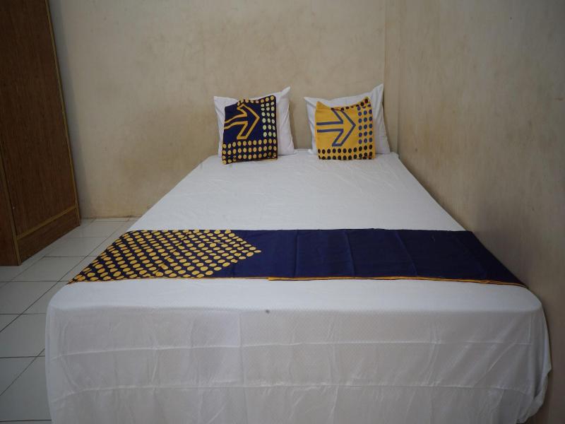 Hotel O Hunian 99 image