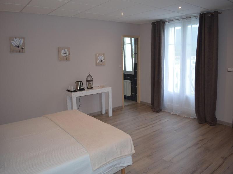 Hotel Lac Et Foret image