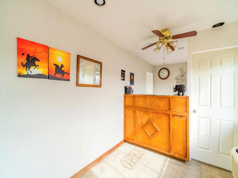 Budget Inn By Oyo Frederick Us 183 image