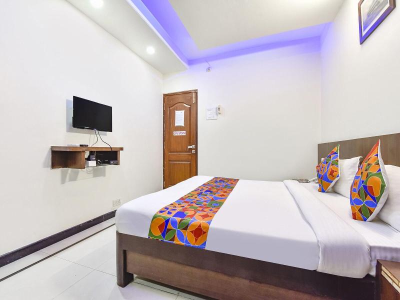 Fabhotel Shakti Palace image
