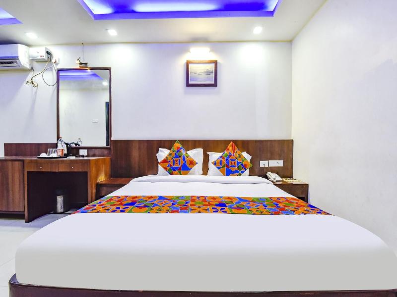 Fabhotel Shakti Palace image