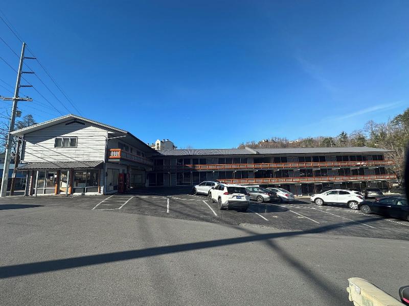 Timber Ridge Lodge - Walking Distance From Downt