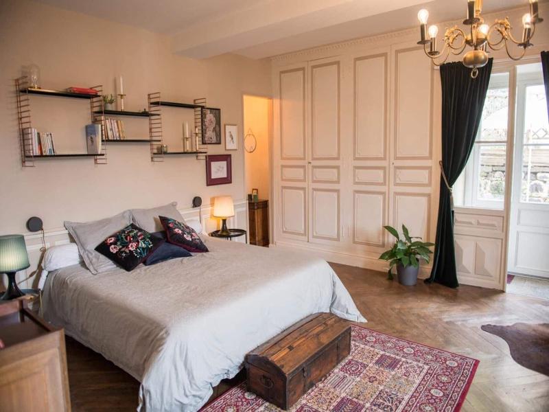 Villa Colombier image