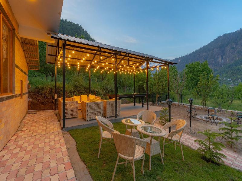 The Social Stays Manali image