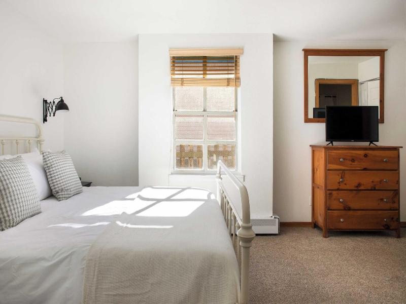 Holly By Avantstay In The Heart Of Breckenridge  image