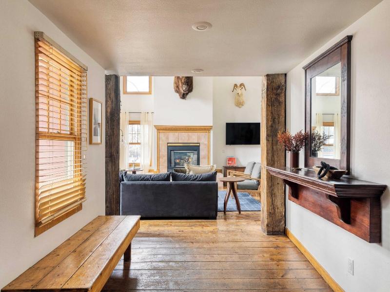 Holly By Avantstay In The Heart Of Breckenridge  image