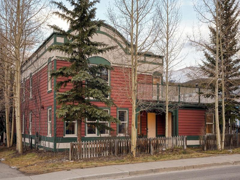 Holly By Avantstay In The Heart Of Breckenridge  image