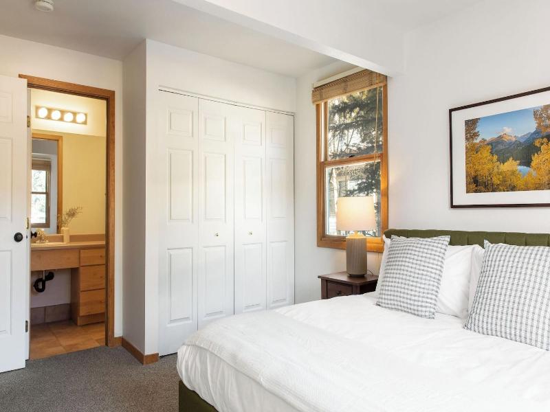 Holly By Avantstay In The Heart Of Breckenridge  image