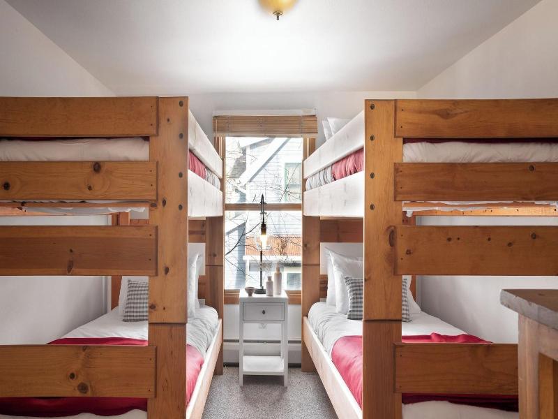 Holly By Avantstay In The Heart Of Breckenridge  image