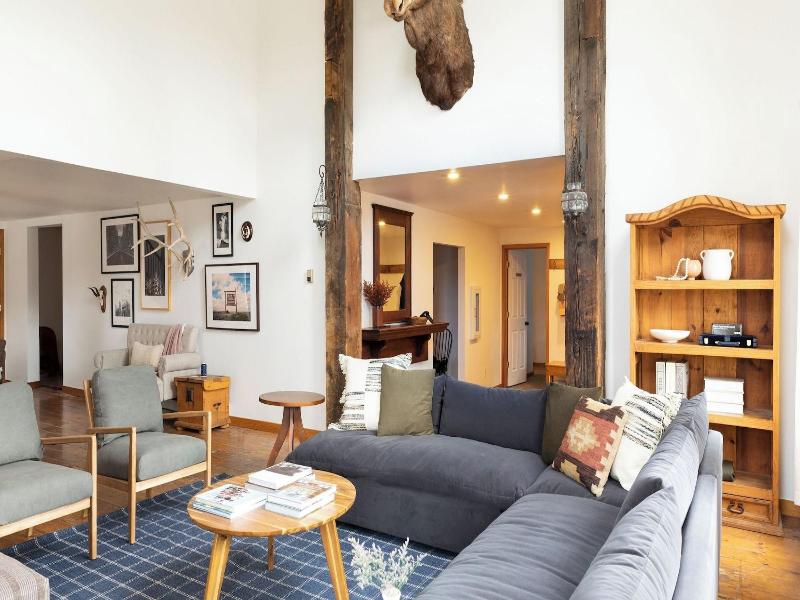 Holly By Avantstay In The Heart Of Breckenridge  image