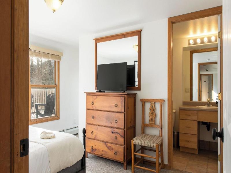 Holly By Avantstay In The Heart Of Breckenridge  image