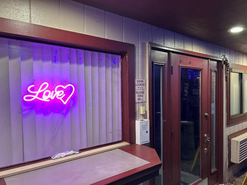 Inn Of The Dove Harrisburg-hershey Romantic Suit image