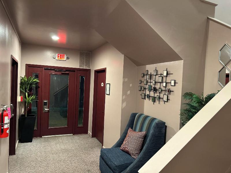 Inn Of The Dove Harrisburg-hershey Romantic Suit image