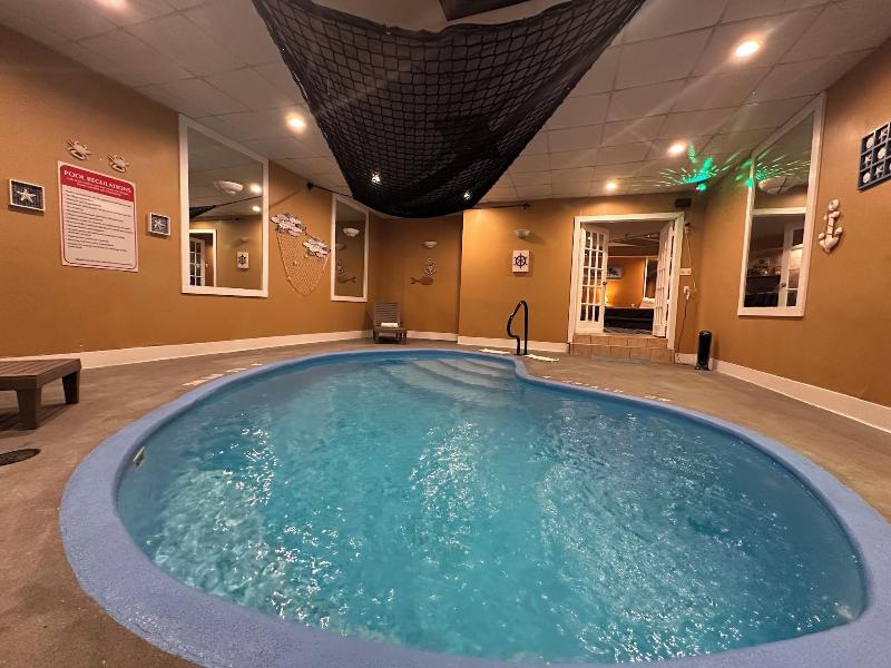 Inn Of The Dove Harrisburg-hershey Romantic Suit image