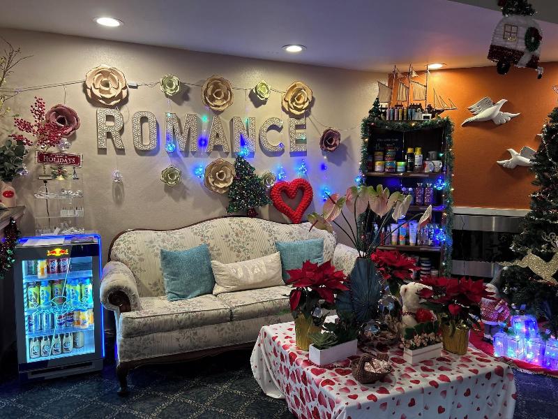 Inn Of The Dove Harrisburg-hershey Romantic Suit image