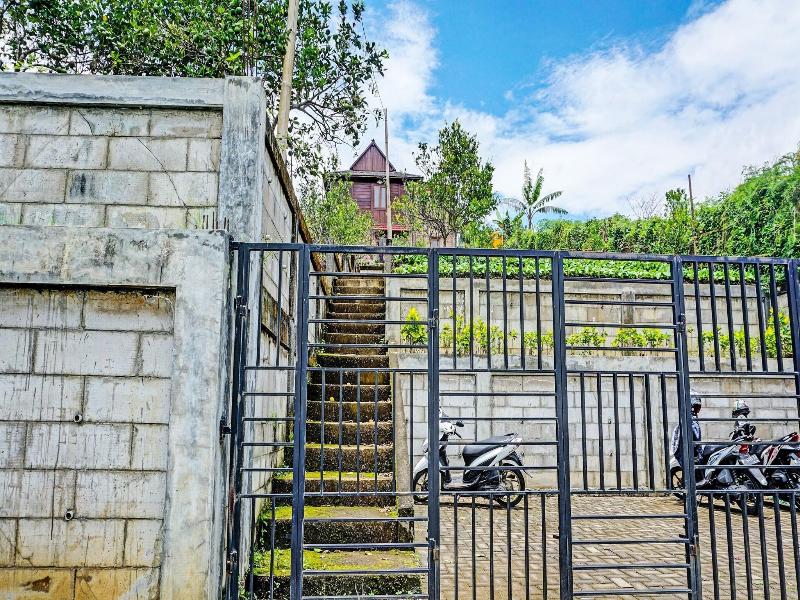 Oyo Life 92321 Abiyan Villa Homestay Syariah image