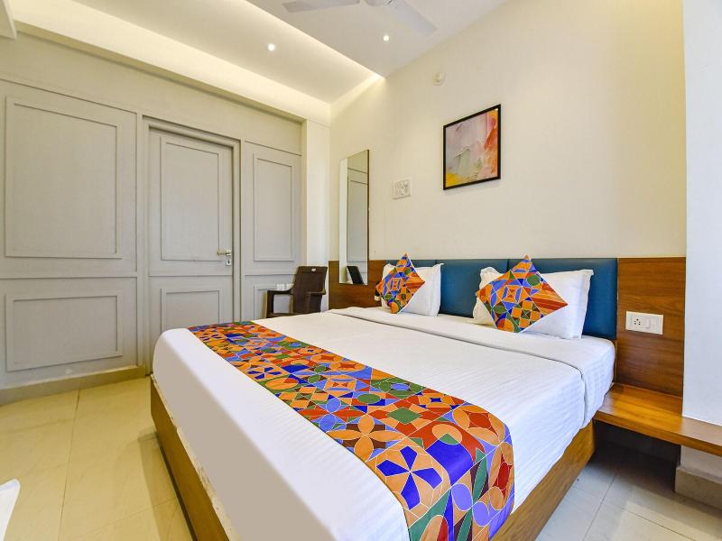 Fabhotel Peak Stay image