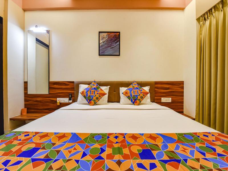 Fabhotel Peak Stay image
