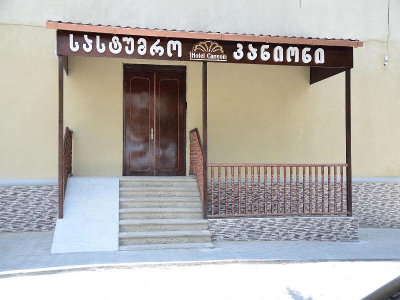 Canyon Hotel image